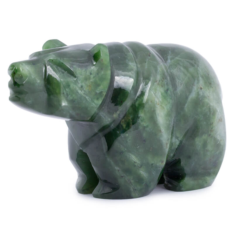 Медведь из зеленого байкальского нефрита «Иркут»